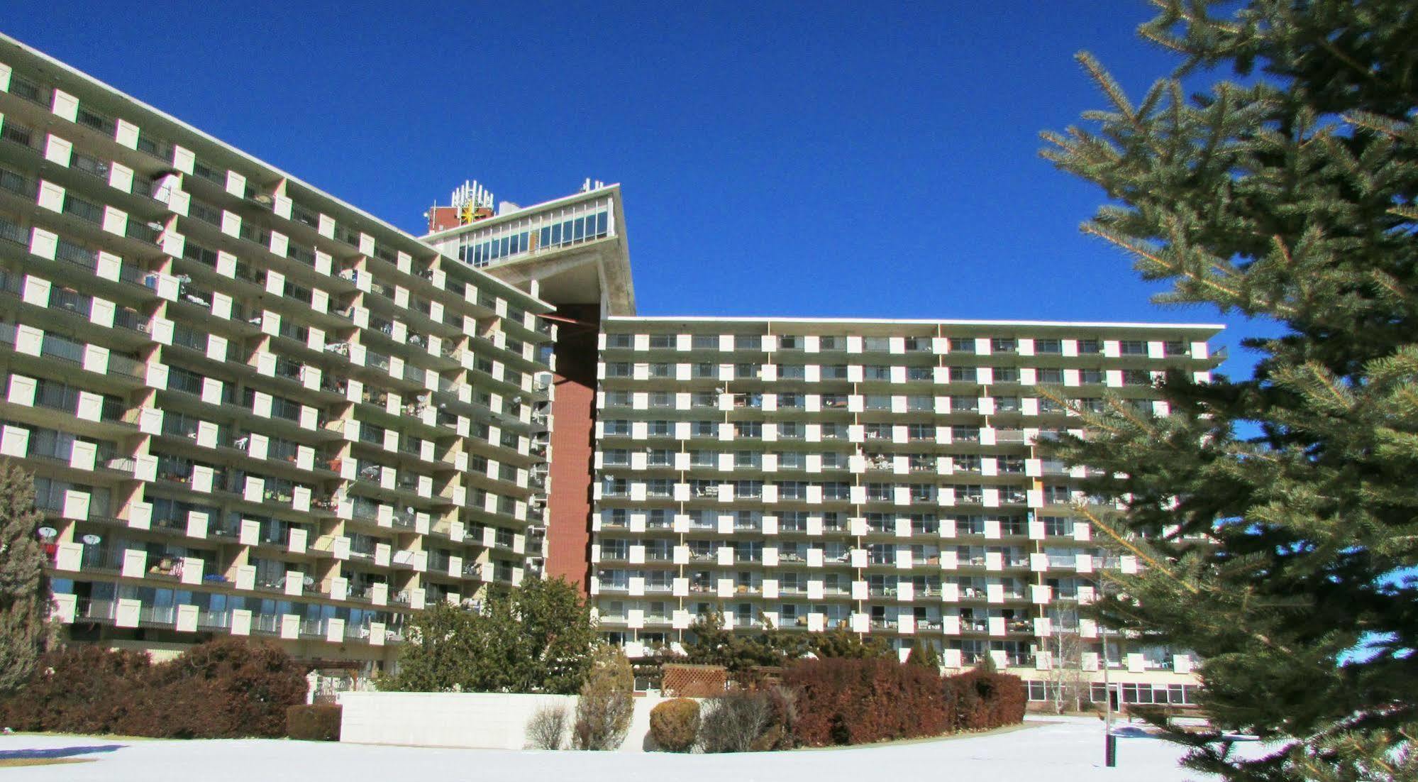 Satellite Hotel Colorado Springs Exterior photo